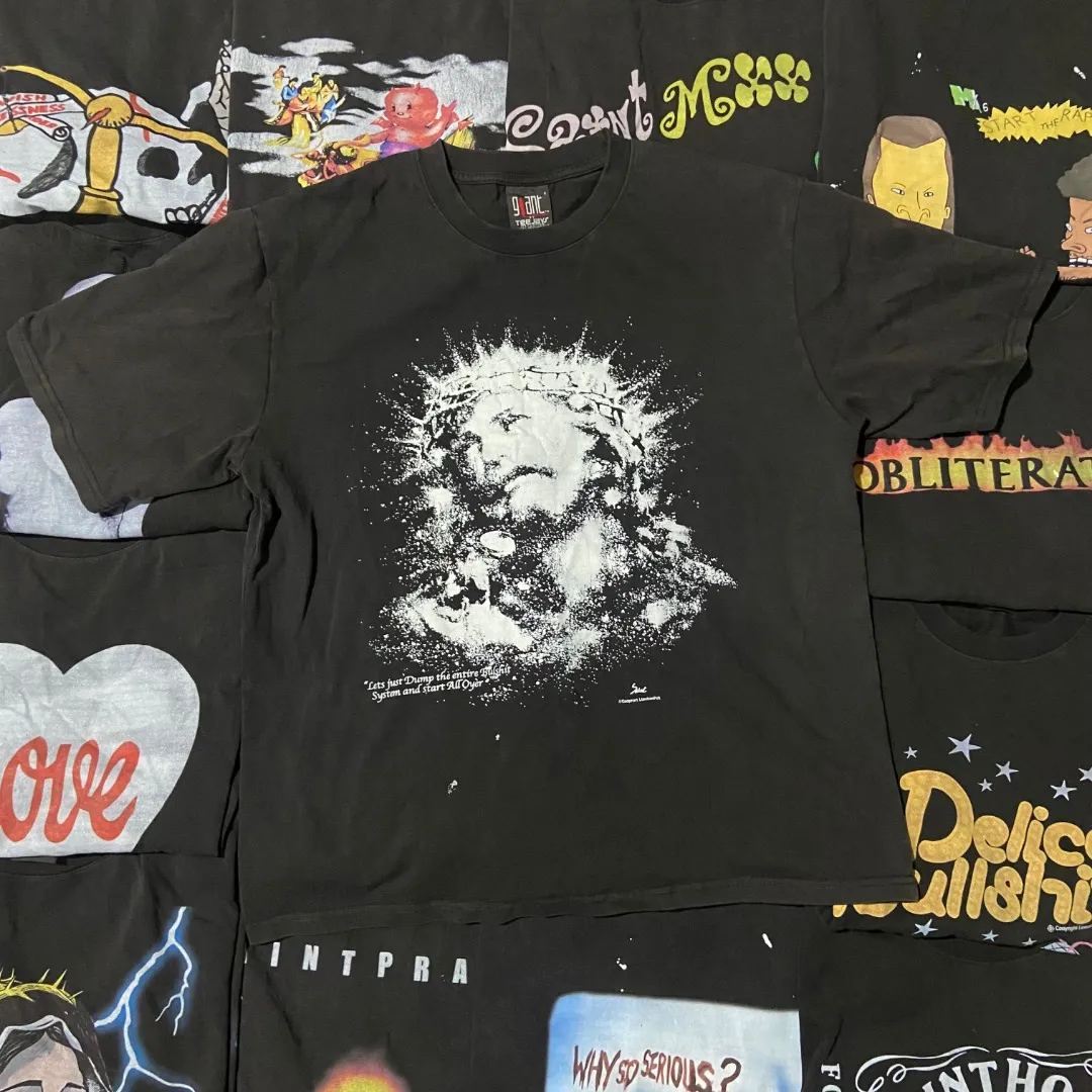 Saint Michael series of new American retro washed and distressed niche printed pure cotton loose short-sleeved T-shirts with digital white ink direct injection, breathable fabrics and three-dimensional and clear patterns. Fabric: Double yarn 240g Size: S-M-L-XL